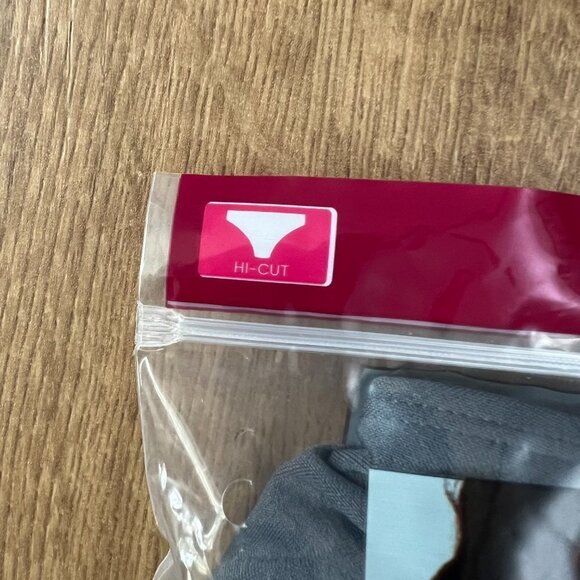 NEW Hanes Ultimate Seam free  Smoothing Hi Cut Underwear 3pk Sz 5 - Picture 3 of 7